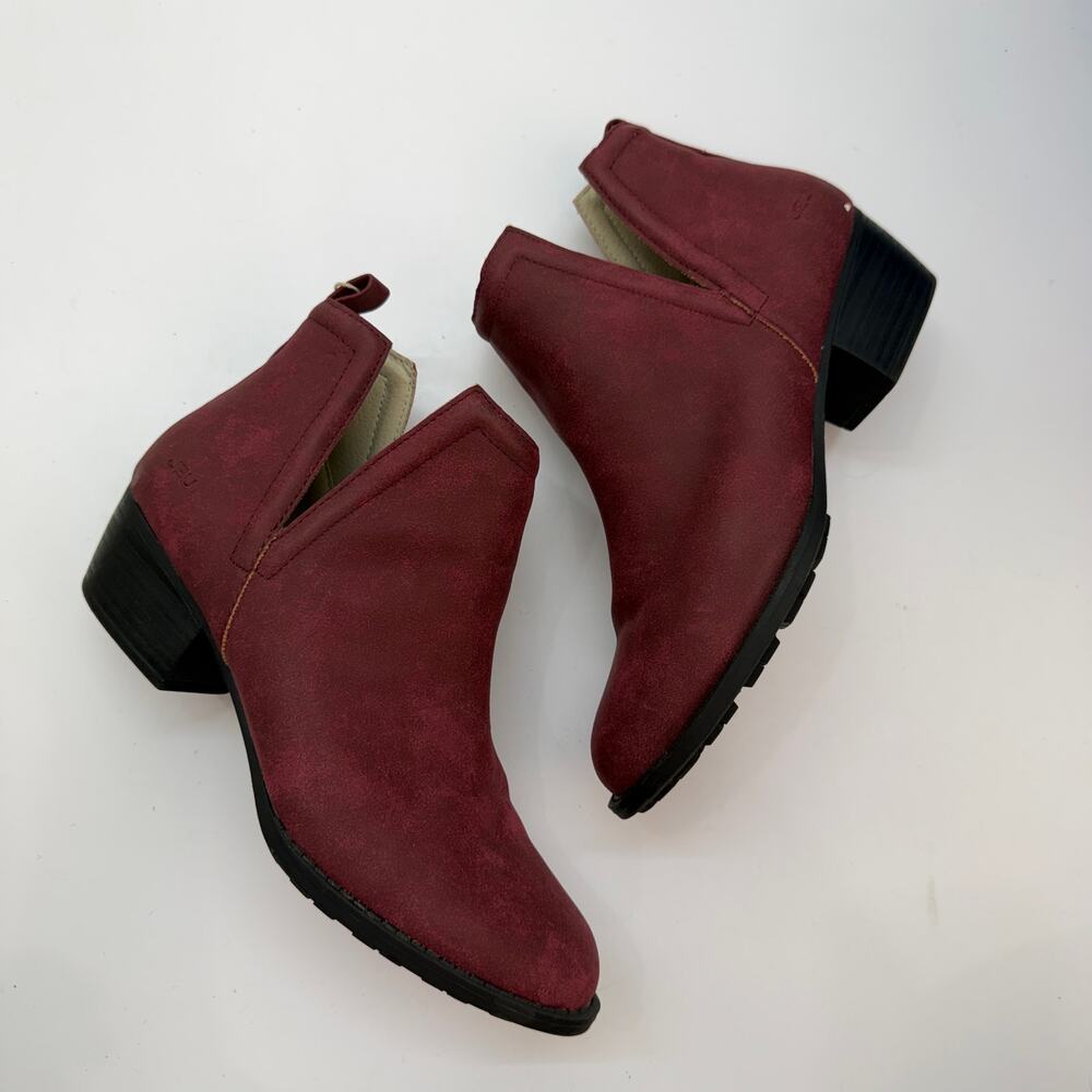 JBU by Jambu Red Parker Boots 8.5